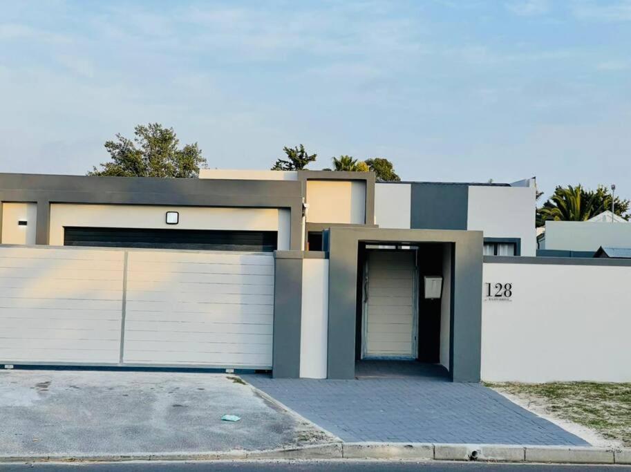 Villa Cozier Glitz Kapstadt Exterior foto